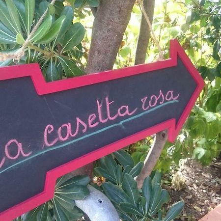 La Casetta Rosa Acomodação com café da manhã Fano Exterior foto